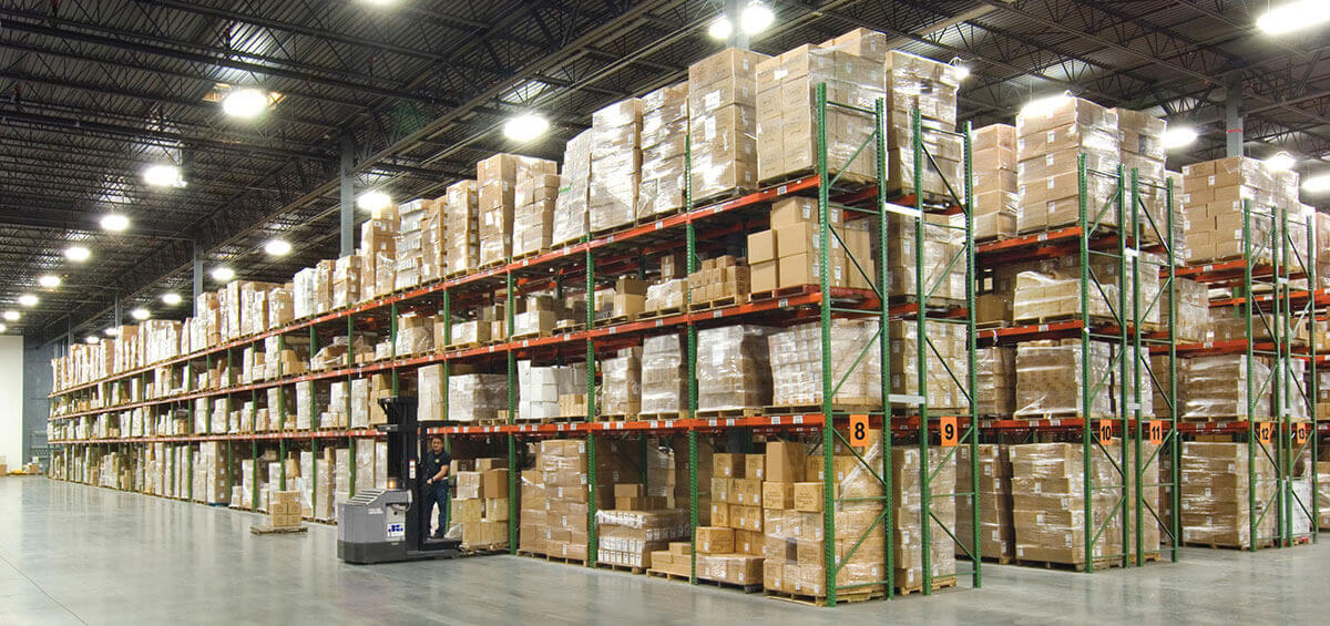 What to Know Before Purchasing a Pallet Racking System